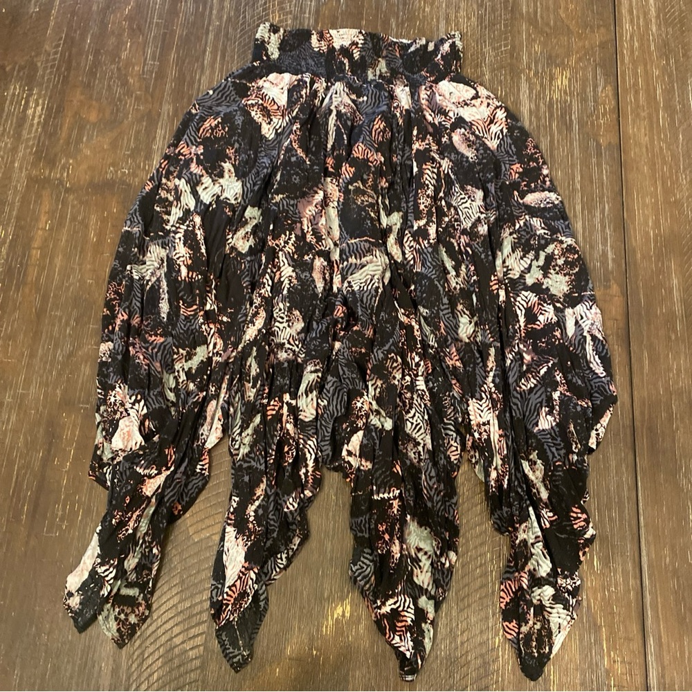 Free People Fly Away Handkerchief Asymmetrical Hem Skirt Black Comb Size M